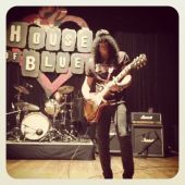 Slash solo 2013 0413_shredfest hob (5)